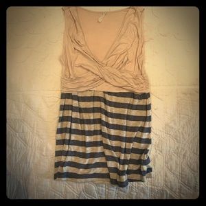 Sleeveless maternity dress casual tank